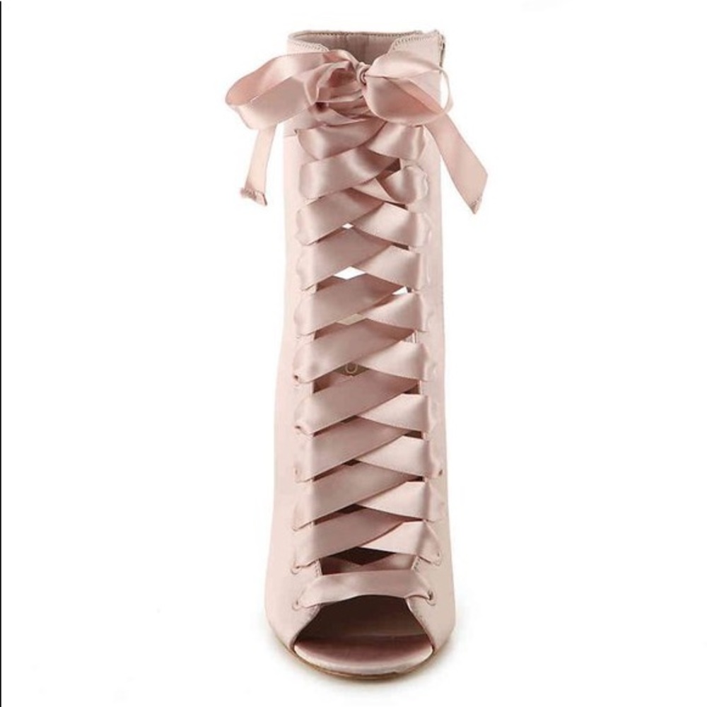 Rose gold/Champagne pink ALDO heels